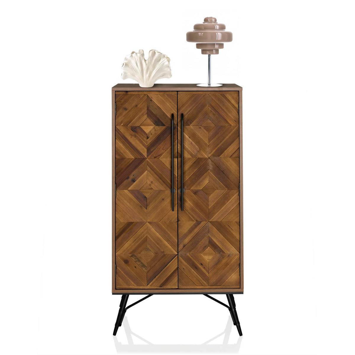 Commode SANTJAGO WOOD HIGH en bois marron foncé avec motif géométrique et pieds noirs de hjh LIVING