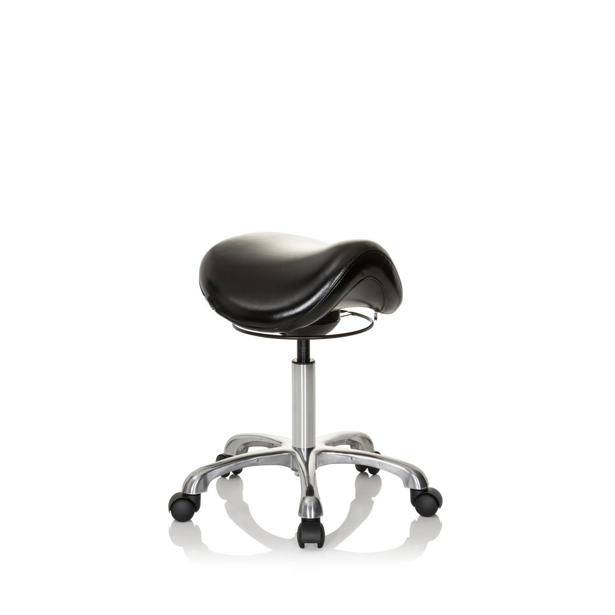 Tabouret de selle ORTHO SIT noir avec repose-pieds en croix et cinq roulettes de hjh OFFICE – vue à 360° (vue de trois quarts avant 40°)