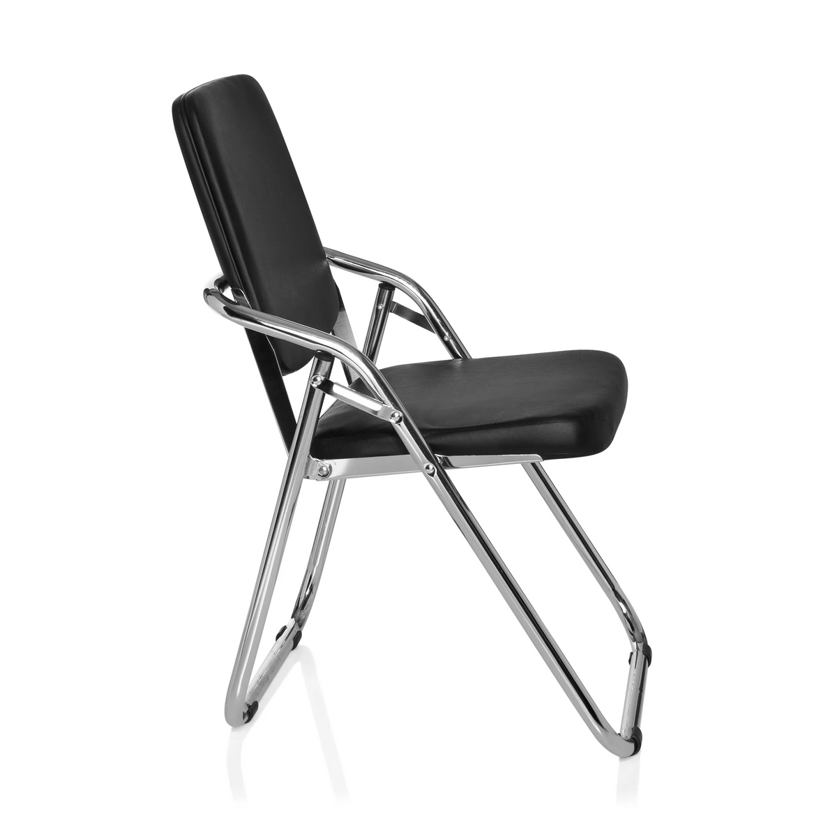 Chaise pliante ESTO noire avec revêtement en similicuir et structure chromée de hjh OFFICE – vue à 360° (vue de profil 80°)