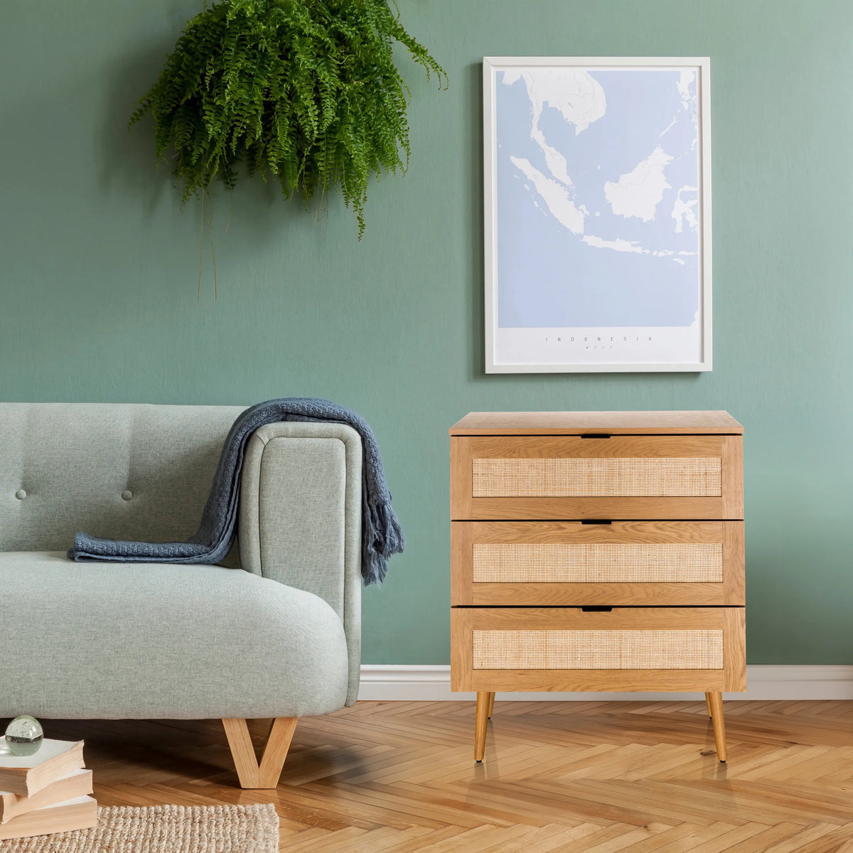 Commode BOHEO K en chêne avec trois tiroirs et façades en cane viennoise de hjh LIVING