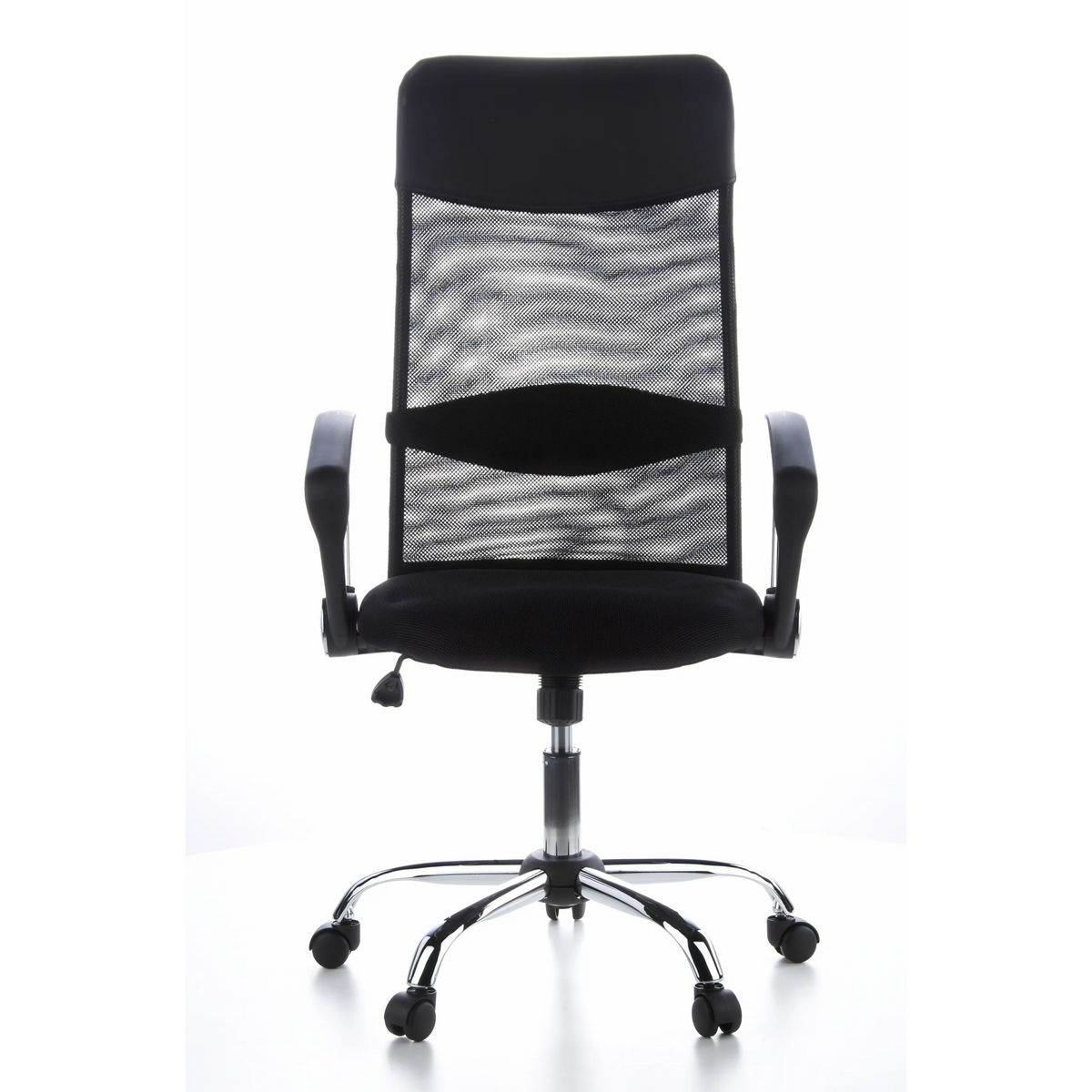 Siège de direction pour bureau à domicile ARIA HIGH noir avec dossier en maille et base à cinq roulettes de hjh OFFICE – vue à 360° (vue de face 0°)