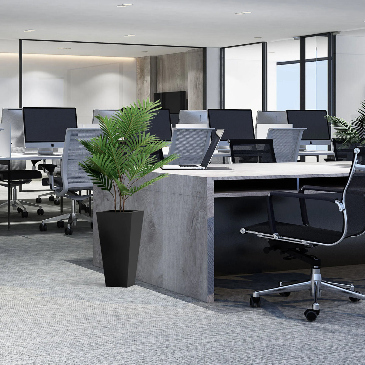 Plante artificielle verte ARECA dans un pot de fleurs carré noir de hjh OFFICE