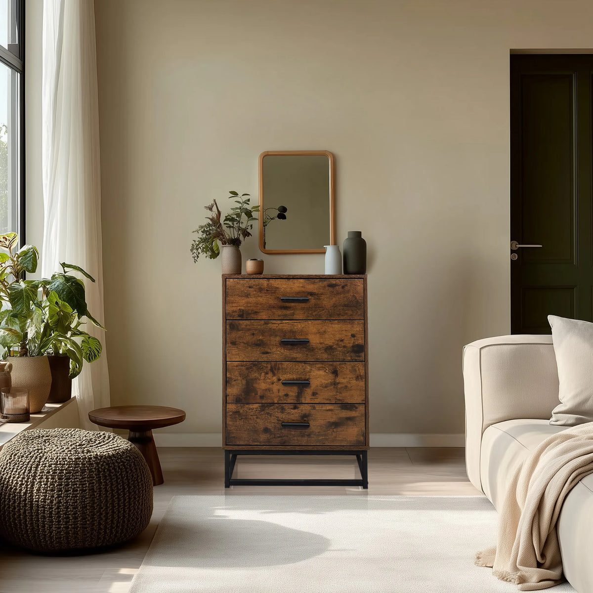 Commode marron VINSTRA avec quatre tiroirs et structure en métal noir de hjh LIVING