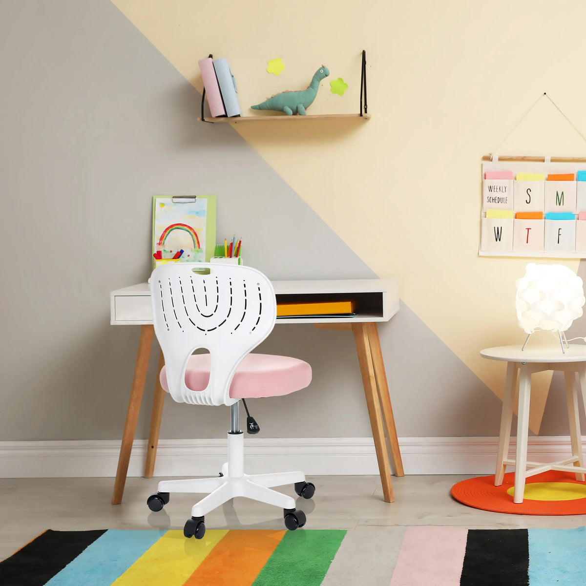 Chaise pivotante pour des enfants KIDDY TOP W avec dossier blanc et assise rose de hjh OFFICE