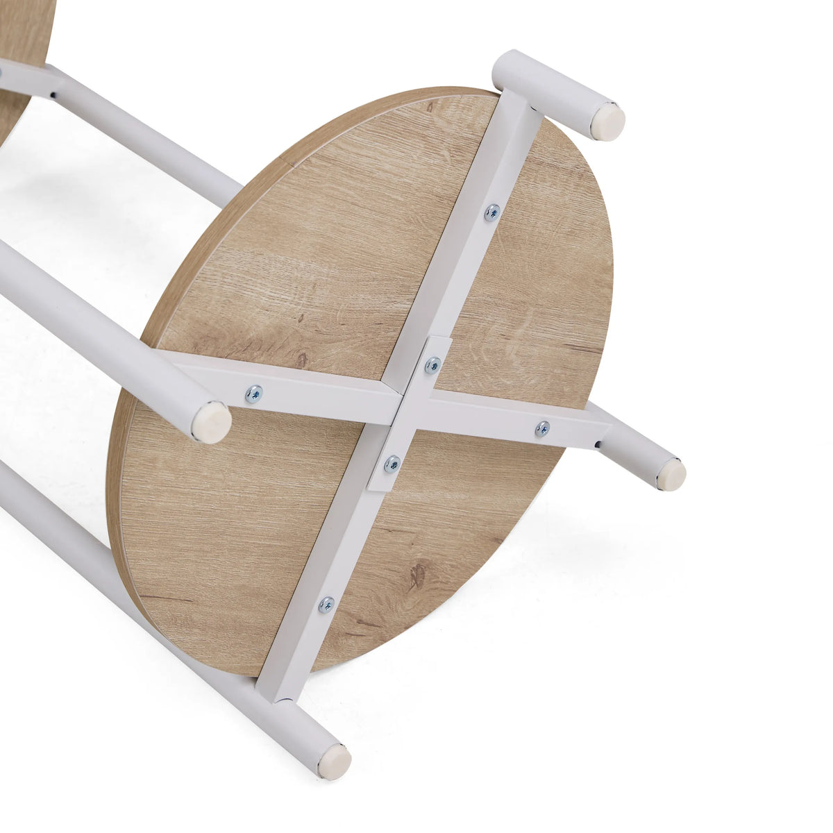 Dessous du plateau avec structure métallique blanche de la table d'appoint Nestup 1 aspect chêne de hjh LIVING