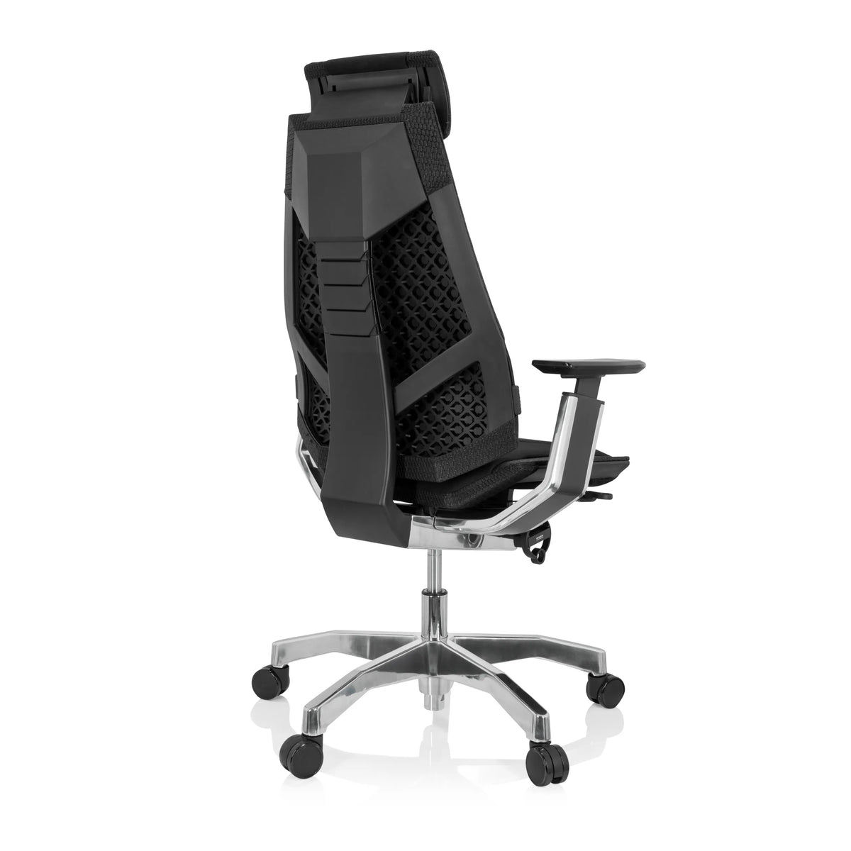 Siège de bureau haut de gamme GENIDIA PRO noir avec revêtement en tissu et piètement à cinq roulettes de hjh OFFICE – vue à 360° (vue de trois quarts arrière 140°)