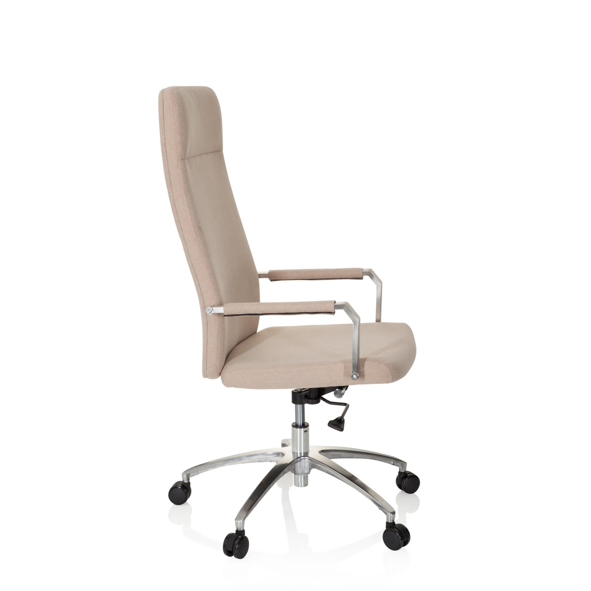 Siège de bureau à domicile SARANTO PLUS I beige avec accoudoirs et piètement à cinq roulettes de hjh OFFICE – vue à 360° (vue de profil 80°)