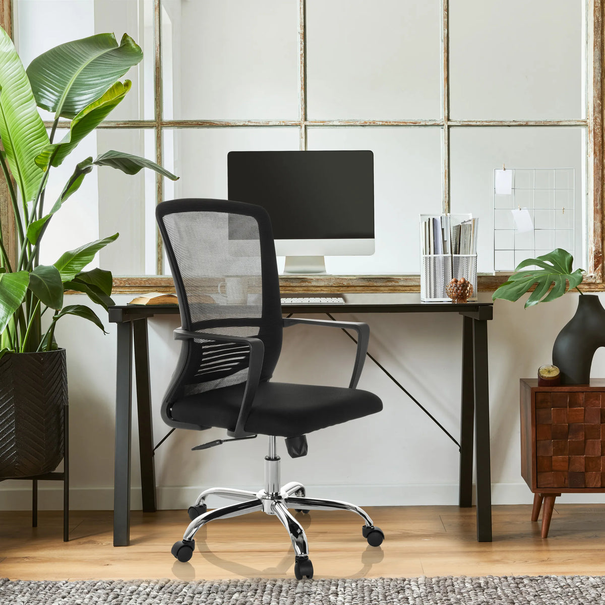 Siège de bureau à domicile STAR-TEC S en noir avec dossier en maille et pied en étoile de hjh OFFICE