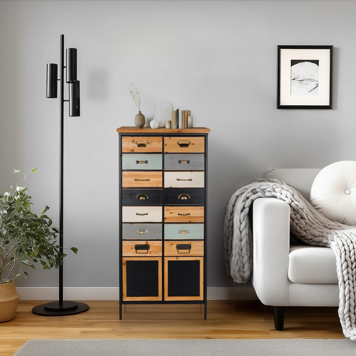 Commode CONTINENTO HIGH en bois de différentes couleurs avec plusieurs tiroirs et compartiments de hjh LIVING