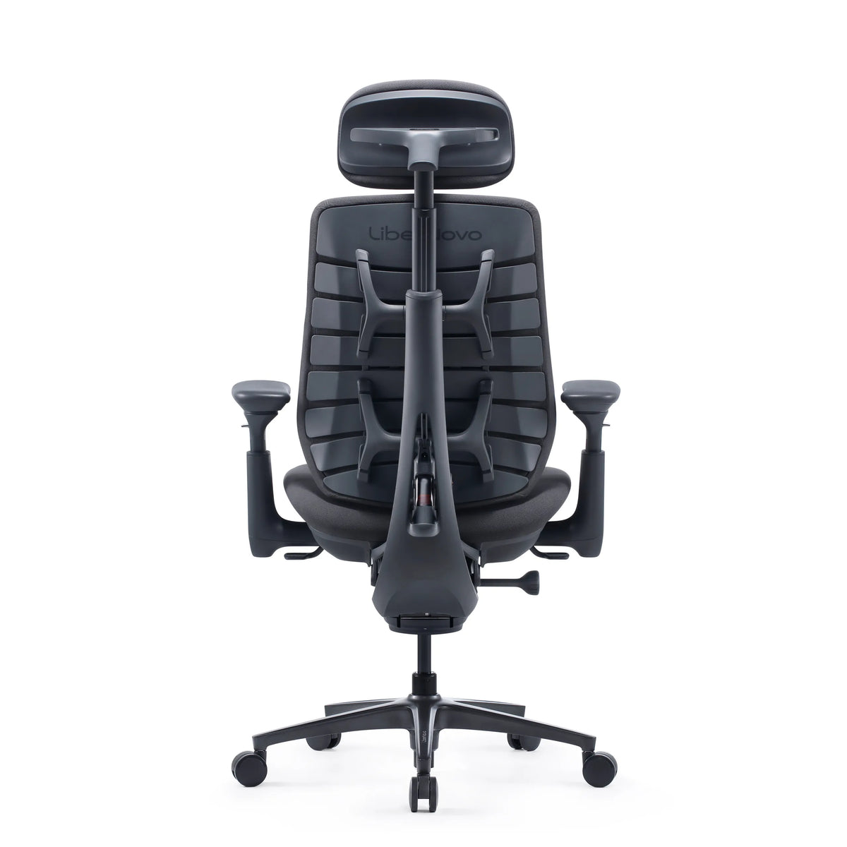 Vue arrière de la chaise de bureau LiberNovo Maxis Manual en graphite avec appui-tête et cinq roulettes de Libernovo