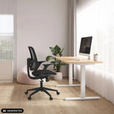 Siège de bureau à domicile Malio en noir à un bureau réglable en hauteur de hjh OFFICE (image générée par IA)