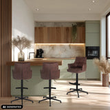 Trois tabourets de bar SOLAO LIFE HIGH marron avec pied en étoile dans une cuisine moderne de hjh LIVING (image générée par IA)