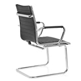 Chaises cantilever VEMONA V noires avec surpiqûres transversales et accoudoirs en chrome de hjh OFFICE – vue à 360° (vue de trois quarts arrière 120°)