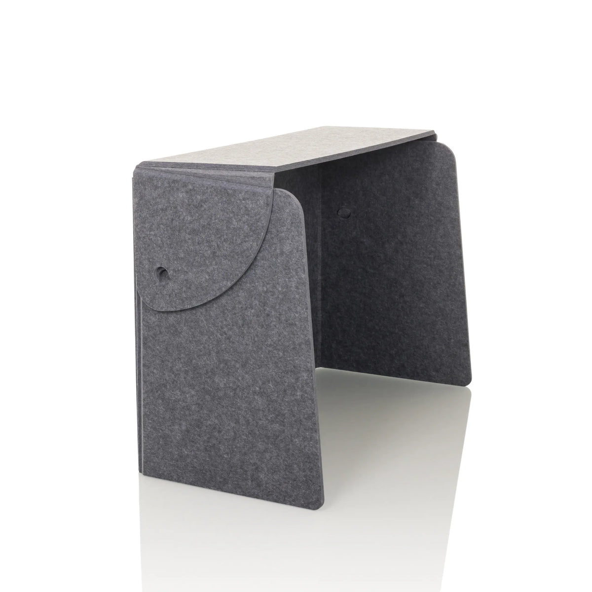 Cloison de table grise FLEXMIUT FOLD avec deux sorties de câbles horizontales de hjh OFFICE – vue à 360° (vue de trois quarts avant 60°)
