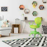 Chaise pivotante pour des enfants KID COLOUR verte avec accoudoirs et roulettes dans une chambre d'enfant de hjh OFFICE