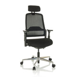 Siège de bureau de qualité professionnelle TERARO AX noir, dossier maille, appuie-tête et 5 roulettes de hjh OFFICE – vue à 360° (vue de face 15°)