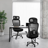 Deux sièges pivotants XXL INSTRUCTOR T I PRO avec dossier en maille et revêtement en tissu noir à un bureau de hjh OFFICE