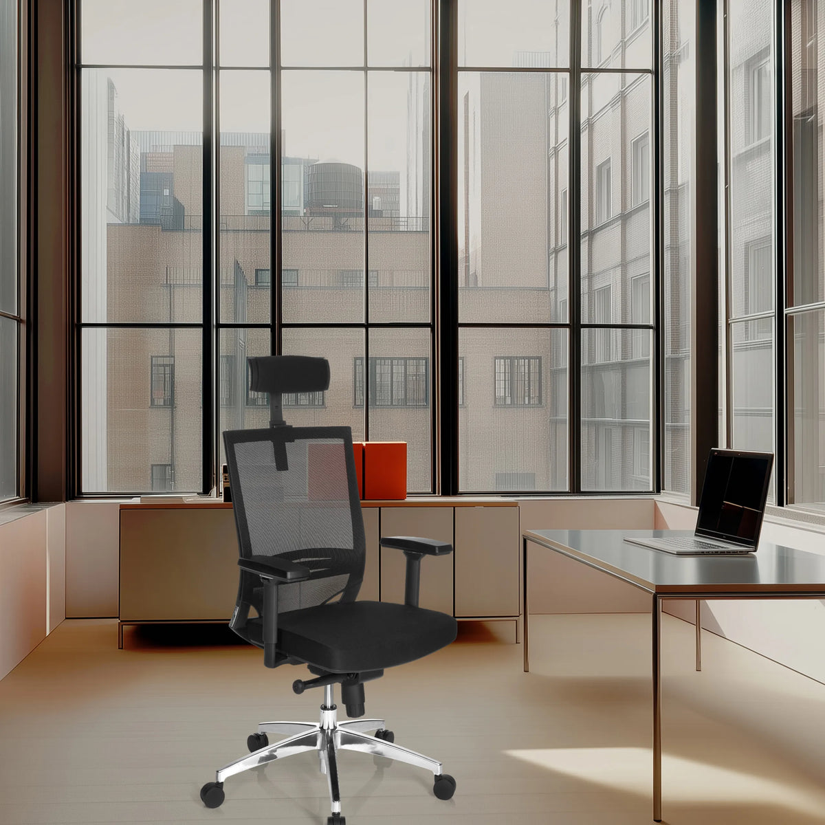Siège de bureau de qualité professionnelle PORTO MAX HIGH noir avec dossier en maille, appui-tête et accoudoirs de hjh OFFICE