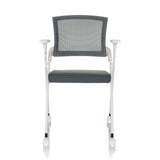 Chaise pliante PRIORITY II W grise avec dossier en maille, accoudoirs et roulettes de hjh OFFICE – vue à 360° (vue de face 0°)