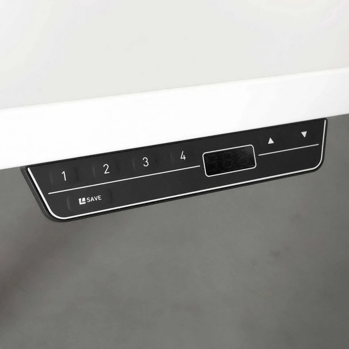 Digitale Steuerung mit Speicherfunktionen des elektrisch höhenverstellbaren Schreibtischs XBHM 19 GG von hjh OFFICE PRO