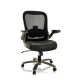 Siège pivotant XXL INSTRUCTOR T I noir avec dossier en maille, assise en cuir et base à cinq roulettes de hjh OFFICE – vue à 360° (vue de face 20°)
