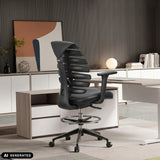 Chaise de comptoir ERGO LINE II WORK en cuir noir avec dossier et repose-pieds de hjh OFFICE (image générée par IA)