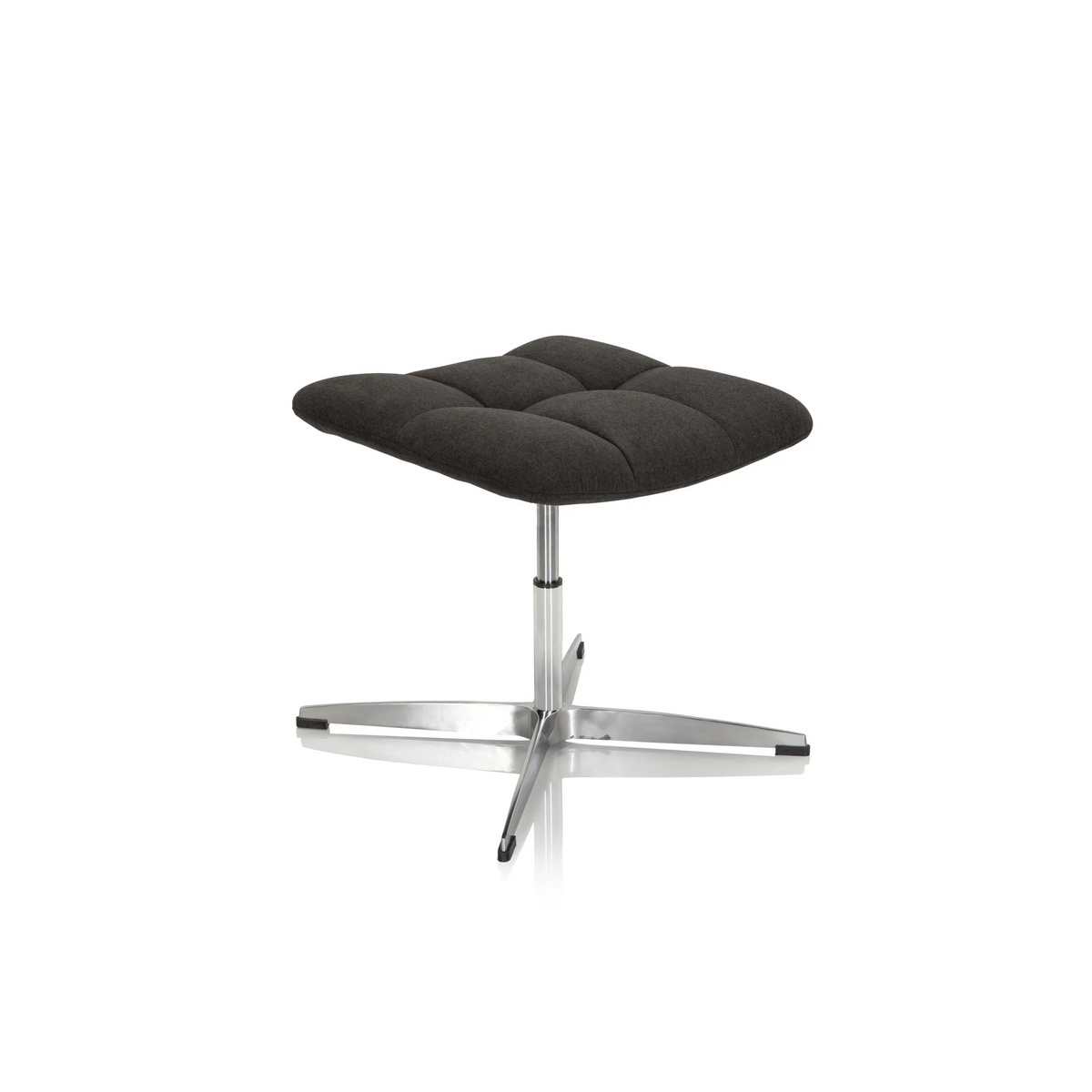 Tabouret rembourré noir SARANTO avec assise carrée et piètement étoile en métal de hjh OFFICE – vue à 360° (vue de trois quarts avant 40°)