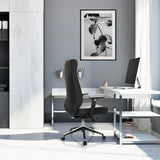 Siège de direction de qualité professionnelle VITORO ECO en noir avec dossier haut et pied en étoile devant un bureau blanc de hjh OFFICE