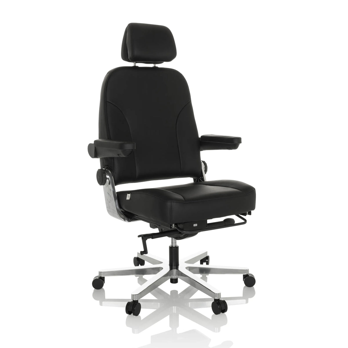 Siège pivotant XXL 24 HOURS F noir en cuir avec appuie-tête et pied à cinq roulettes de hjh OFFICE – vue à 360° (vue de trois quarts avant 30°)