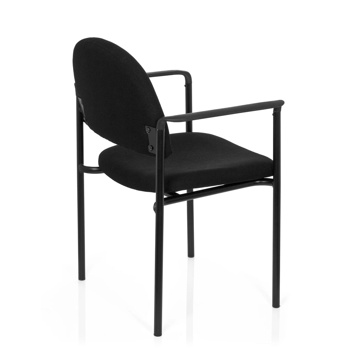 Chaise à quatre pieds XT 700 noire avec accoudoirs et assise rembourrée de hjh OFFICE – vue à 360° (vue de trois quarts arrière 120°)
