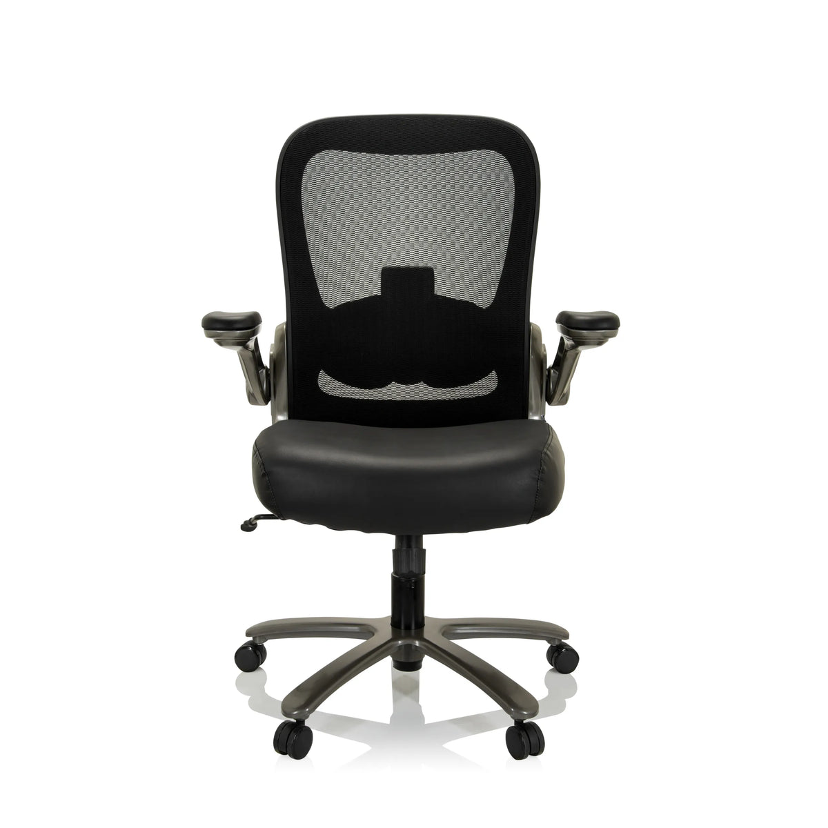 Siège pivotant XXL INSTRUCTOR T I noir avec dossier en maille, assise en cuir et base à cinq roulettes de hjh OFFICE – vue à 360° (vue de face 0°)