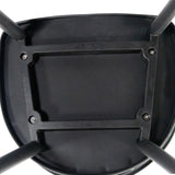 Dessous de l'assise de la Chaise de salle à manger ARTIFO RIB en noir avec quatre vis de fixation de hjh LIVING