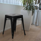 Schwarzer Bistrohocker VANTAGGIO mit quadratischer Sitzfläche und vier Beinen von hjh OFFICE