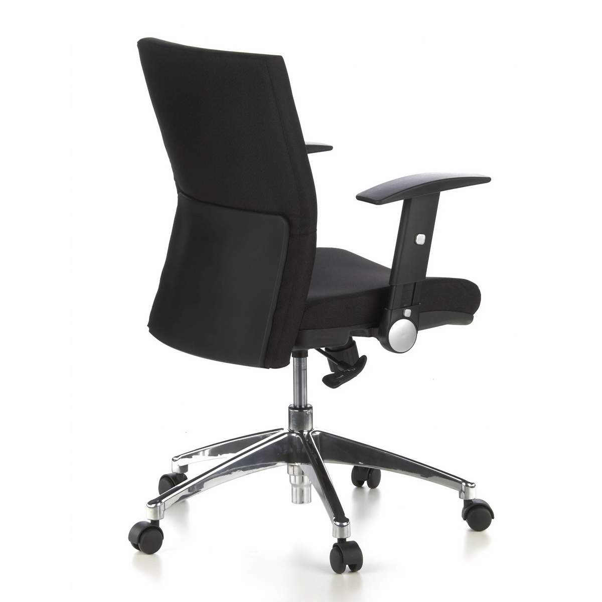 Siège de bureau de qualité professionnelle LAGUNA PRO noir avec accoudoirs et piétement à cinq roulettes de hjh OFFICE – vue à 360° (vue de trois quarts arrière 120°)