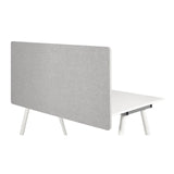 Cloison de table FLEXMIUT D 120 gris clair chiné sur un bureau blanc de hjh OFFICE – vue à 360° (vue arrière 180°)