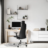 Siège de direction de qualité professionnelle noir YUCANO I à un bureau dans une pièce lumineuse de hjh OFFICE