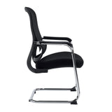 Vue latérale de la chaise cantilever Ergomy Meet en noir avec structure chromée et accoudoirs de hjh OFFICE
