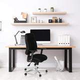 Siège de bureau de qualité professionnelle noir ZENIT COMFORT à un bureau dans un bureau lumineux de hjh OFFICE