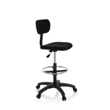 Chaise de comptoir TOP WORK 05 noire avec repose-pieds et piètement à cinq roulettes de hjh OFFICE – vue à 360° (vue de trois quarts avant 60°)