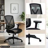 Siège de bureau de qualité professionnelle Mirou en noir avec dossier en maille, accoudoirs réglables et étoile de hjh OFFICE (image générée par IA)