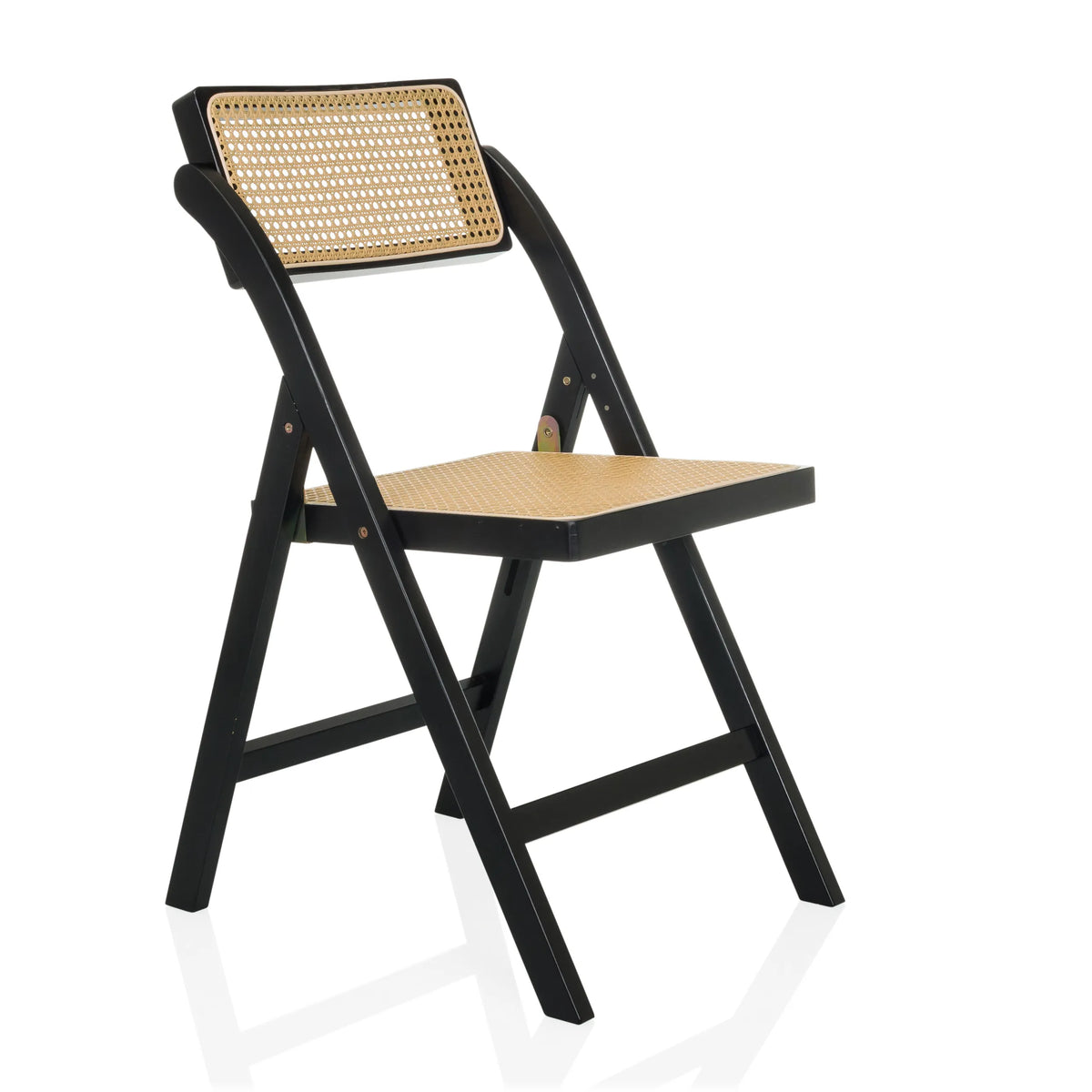 Chaise pliante TUDELA BAMBOO noire avec assise et dossier en cane viennoise marron de hjh LIVING – vue à 360° (vue de trois quarts avant 45°)