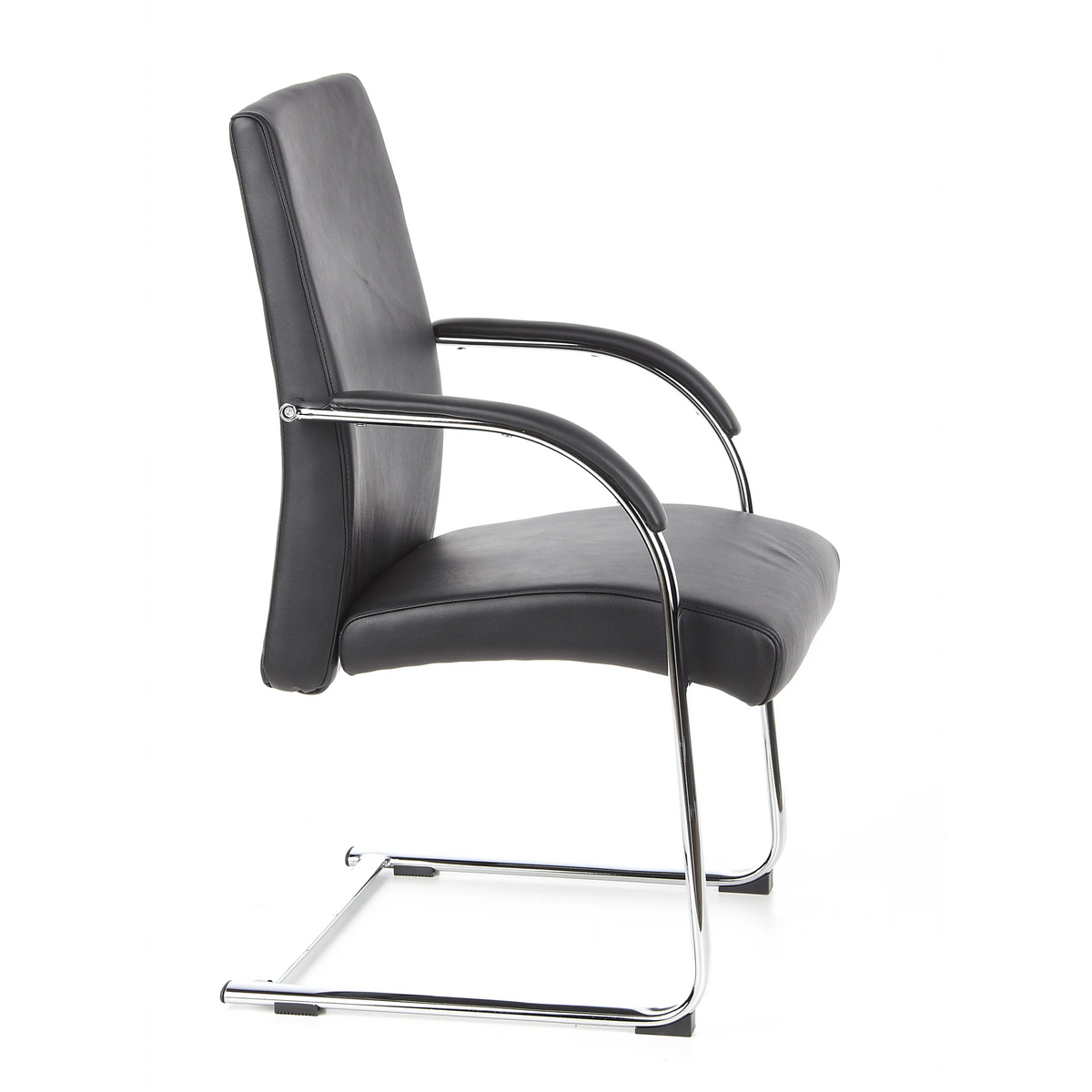 Chaises cantilever BAROLO V noires avec accoudoirs et piètement luge chromé de hjh OFFICE – vue à 360° (vue de profil 80°)