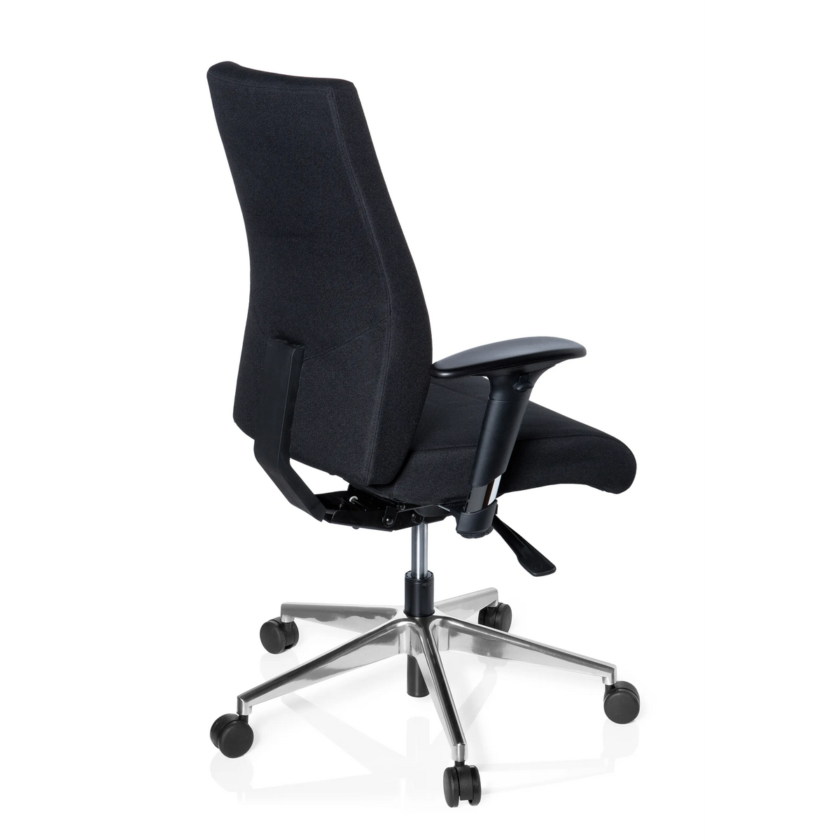 Siège de bureau de qualité professionnelle PRO-TEC 250 noir avec accoudoirs et pied à cinq roulettes de hjh OFFICE – vue à 360° (vue de trois quarts arrière 120°)