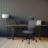 Siège de bureau de qualité professionnelle CAPTIVO gris avec appui-tête et accoudoirs à un bureau de hjh OFFICE