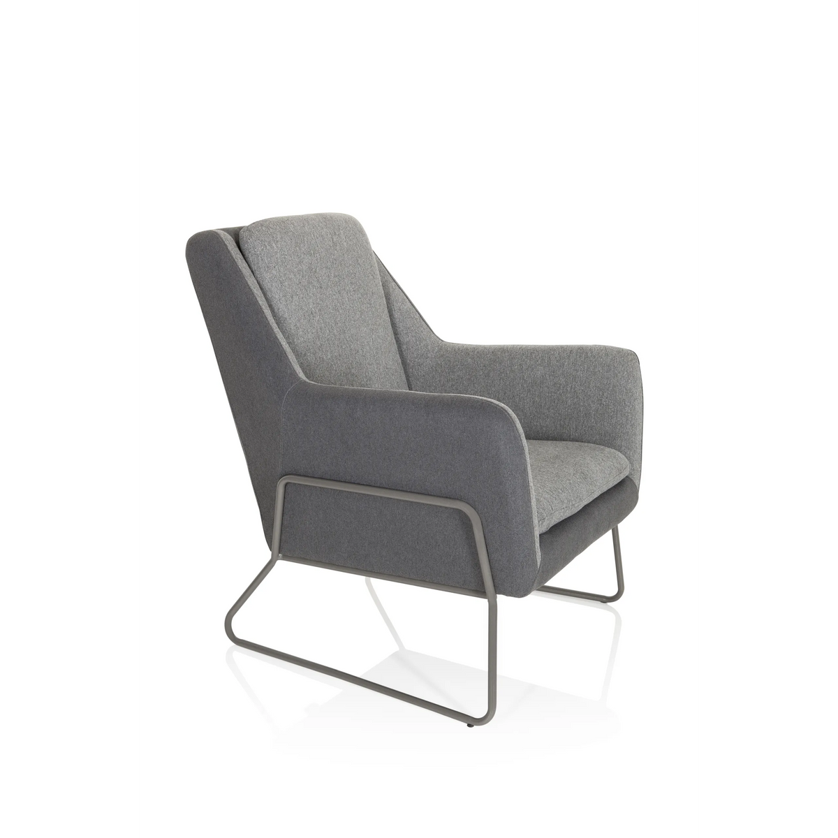 Fauteuil rembourré LAGUN gris clair avec des accents gris foncé et des pieds en métal de hjh OFFICE – vue à 360° (vue de trois quarts avant 60°)