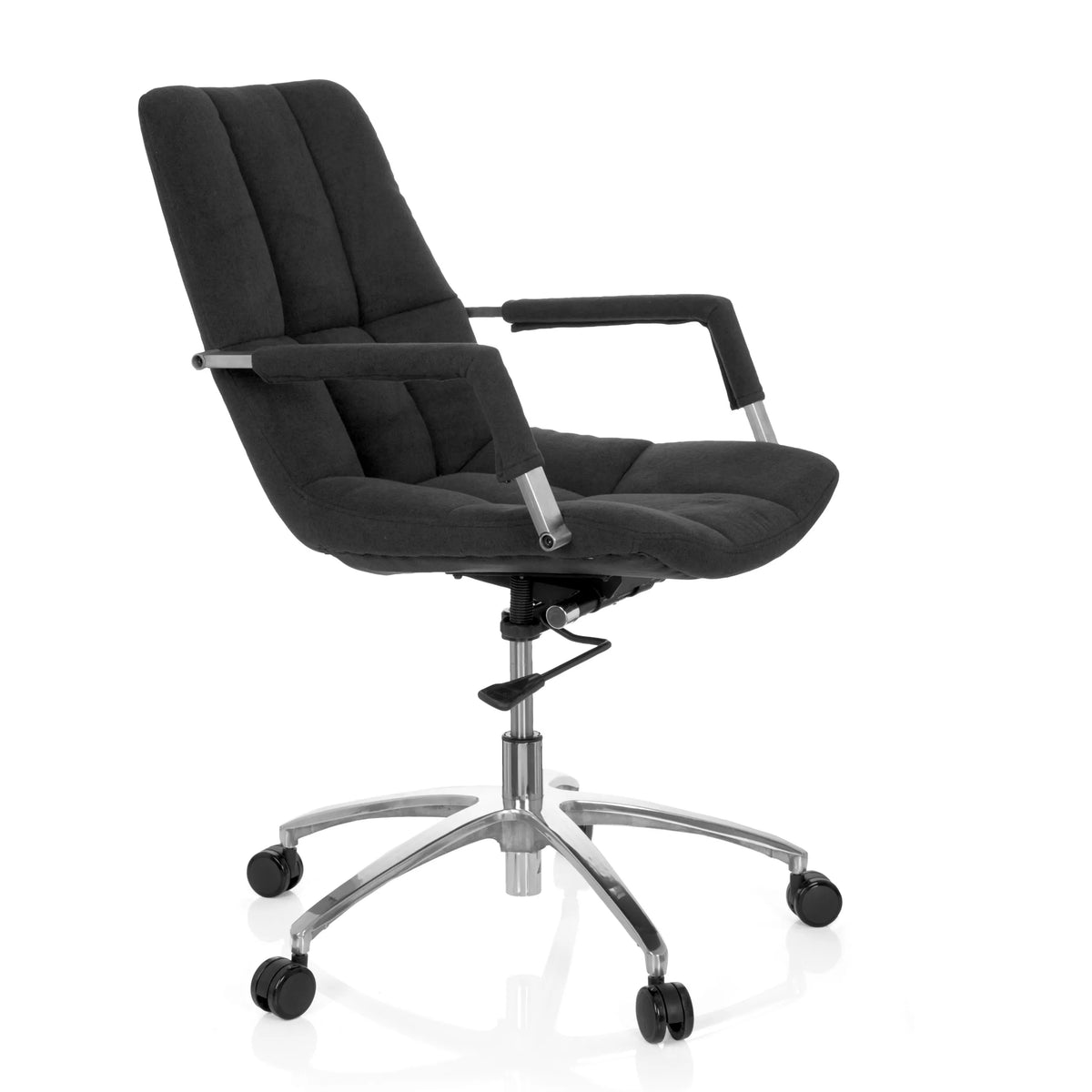 Siège de bureau à domicile SARANTO noir avec revêtement en tissu et base à cinq roulettes de hjh OFFICE – vue à 360° (vue de trois quarts avant 60°)
