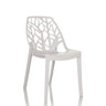 Chaise d'extérieur blanche ARTIFO TRI avec un dossier en maille à structure organique de hjh OFFICE