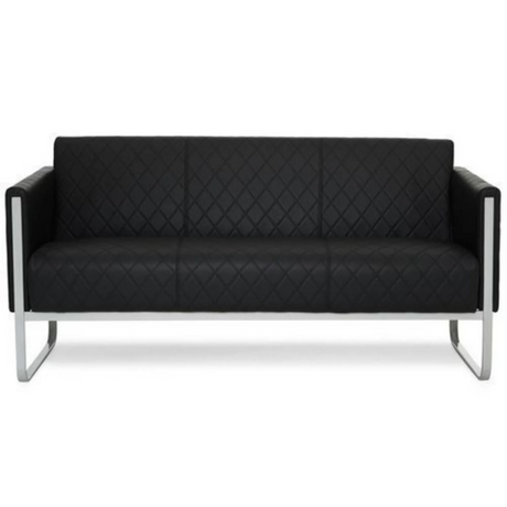 Canapé lounge ARUBA STEP noir trois places avec surpiqûres en losanges et structure en métal argenté de hjh OFFICE