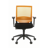 Siège de bureau de qualité professionnelle PORTO BASE noir et orange, dossier maille et base à 5 roulettes de hjh OFFICE – vue à 360° (vue de face 0°)