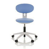 Chaise pivotante pour des enfants MINIMOVO bleue avec pied blanc et cinq roulettes de hjh OFFICE – vue à 360° (vue de face 0°)
